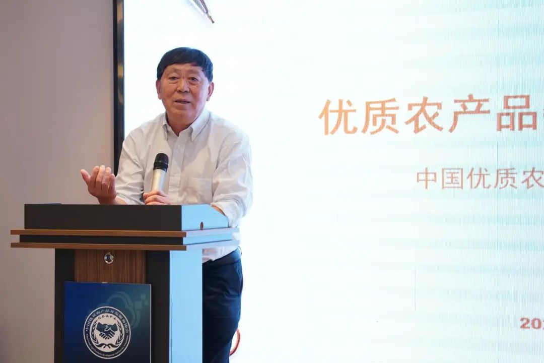 1694223570383615.jpg 640.jpg